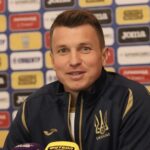 РУСЛАН РОТАНЬ: «ТРИ НЕЗАБУТНІ МИТТЄВОСТІ — ФІНАЛ ЛІГИ ЄВРОПИ, ЧС-2006 ТА ВИХІД НА ЄВРО-2016»